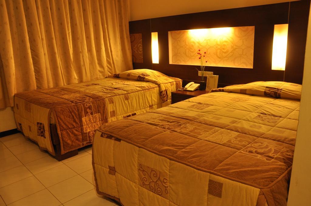 Hotel Wisanti 日惹 外观 照片