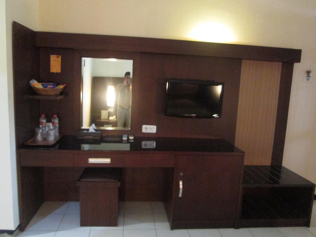 Hotel Wisanti 日惹 外观 照片