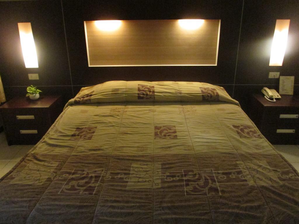 Hotel Wisanti 日惹 外观 照片