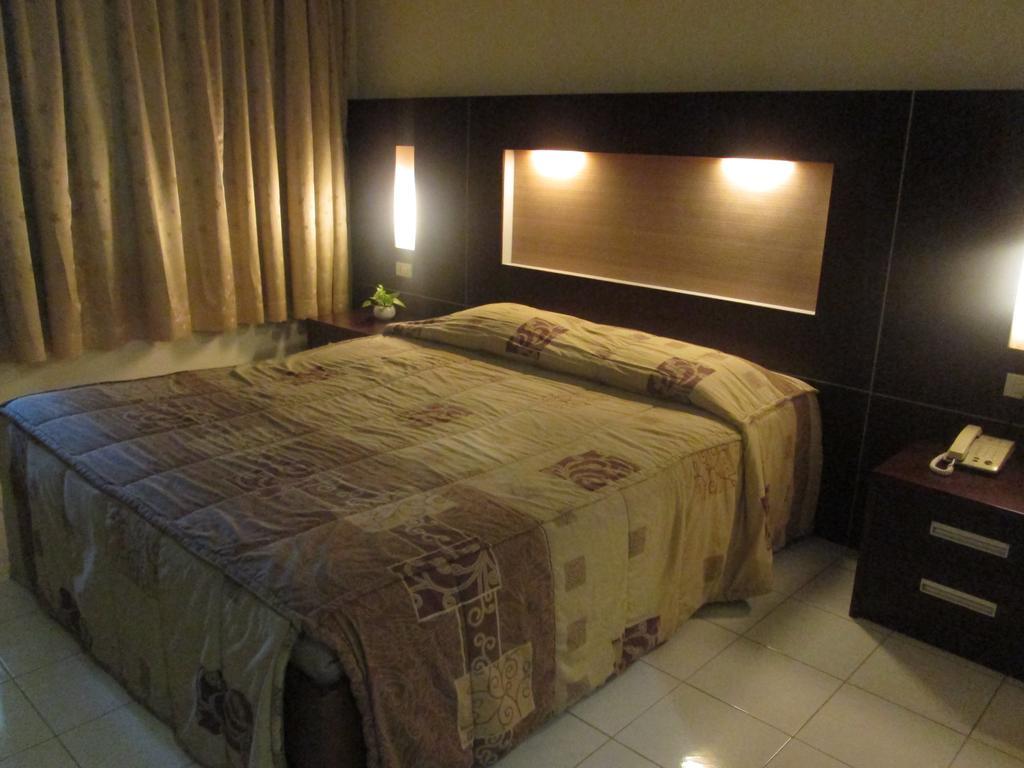 Hotel Wisanti 日惹 外观 照片