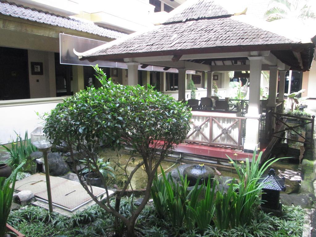 Hotel Wisanti 日惹 外观 照片