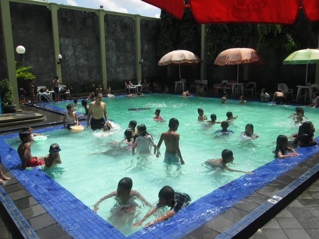 Hotel Wisanti 日惹 外观 照片