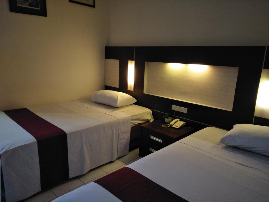Hotel Wisanti 日惹 外观 照片